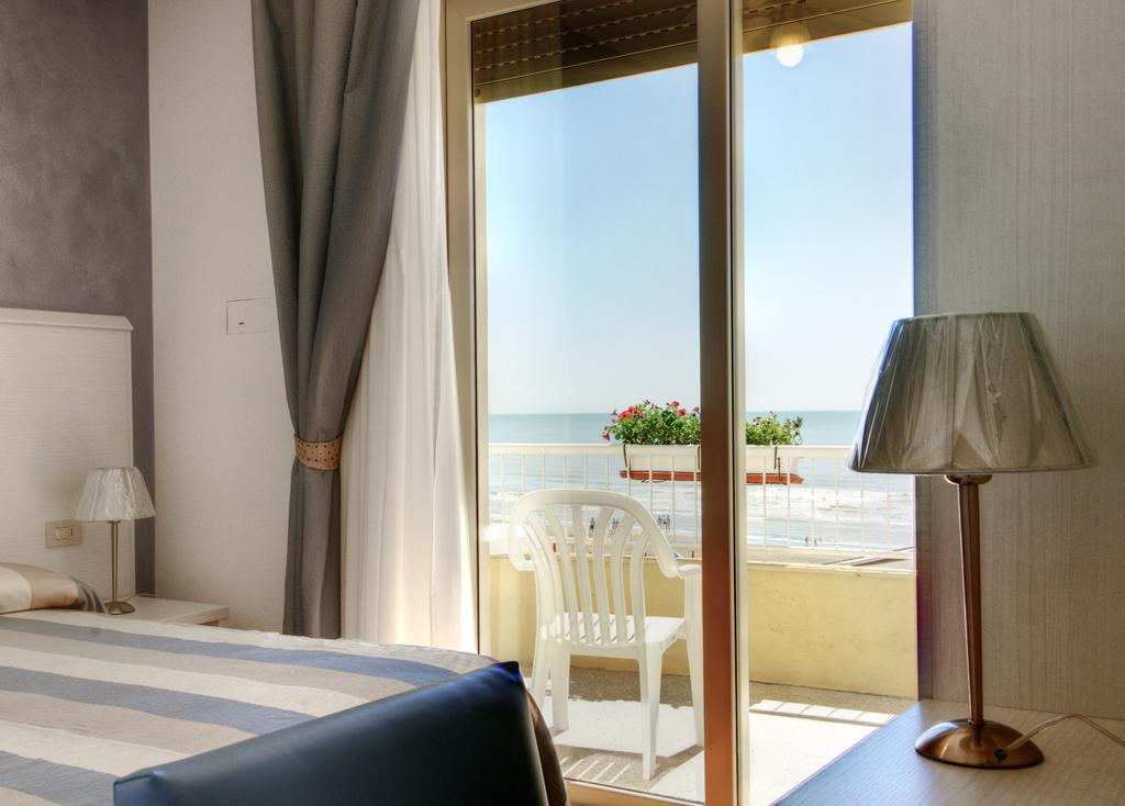 Hotel Telenia Lido di Jesolo Luaran gambar